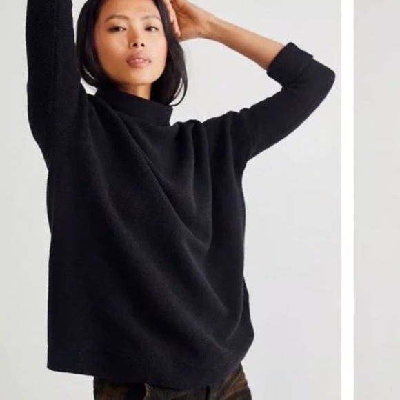 Free People Sweaters - Free People Black Turtleneck Oversized Knit Sweater Pullover Women's‎ Size S